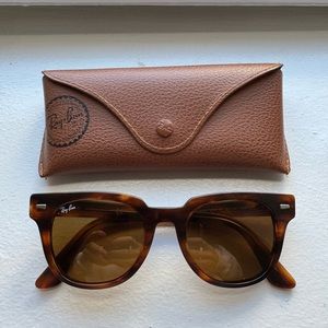 Women’s Rayban Sunglasses